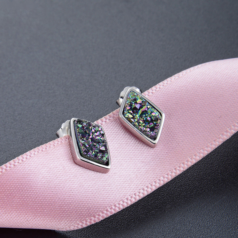 925 Sterling Silver Minimalist Fortune Toad Stud Earrings - 1.2g Polished Chinese Style with Plastic Backs