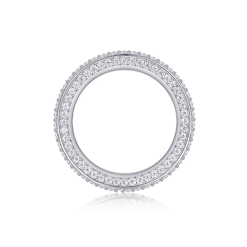 Glimmering Silver Ring with Moissanite