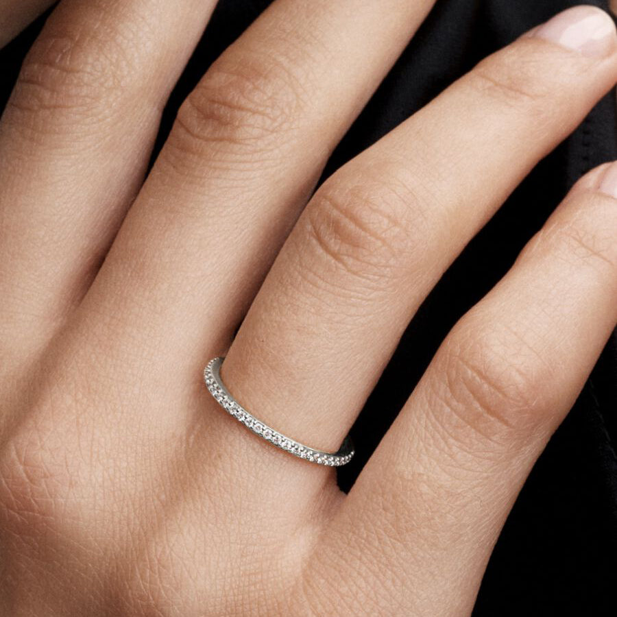 Micro Pavé Lab Diamond Band