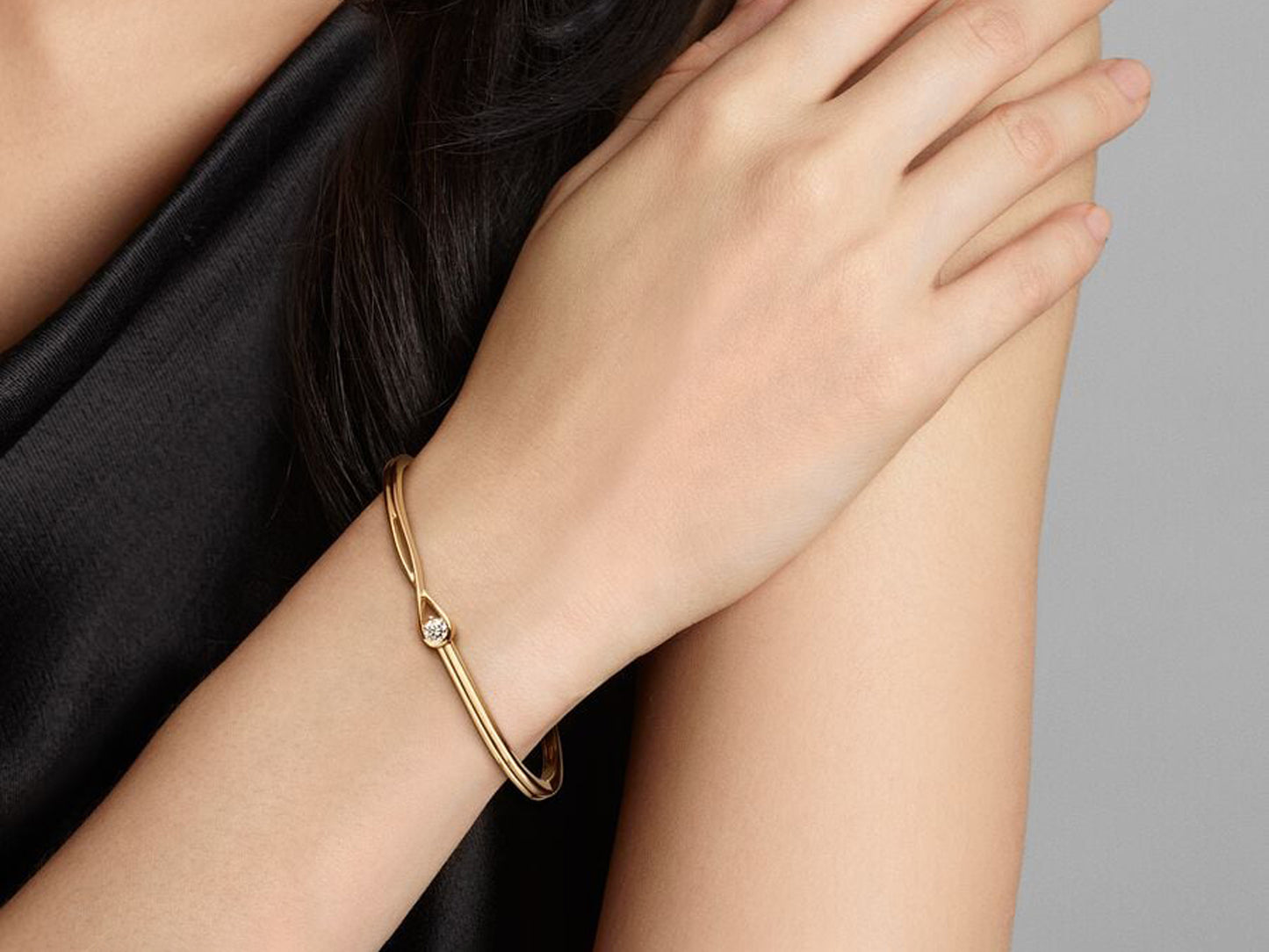 Lab-grown Diamond Bangle 0.25 carat tw 14k Gold