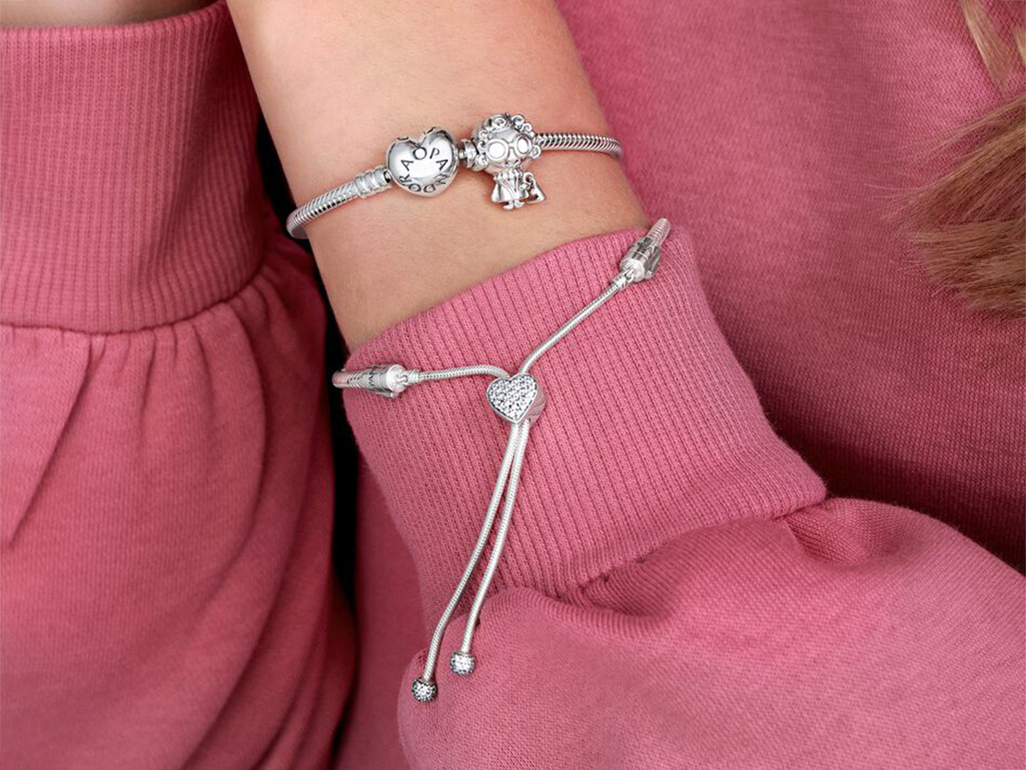 Pavé Heart Clasp Snake Chain Slider Bracelet