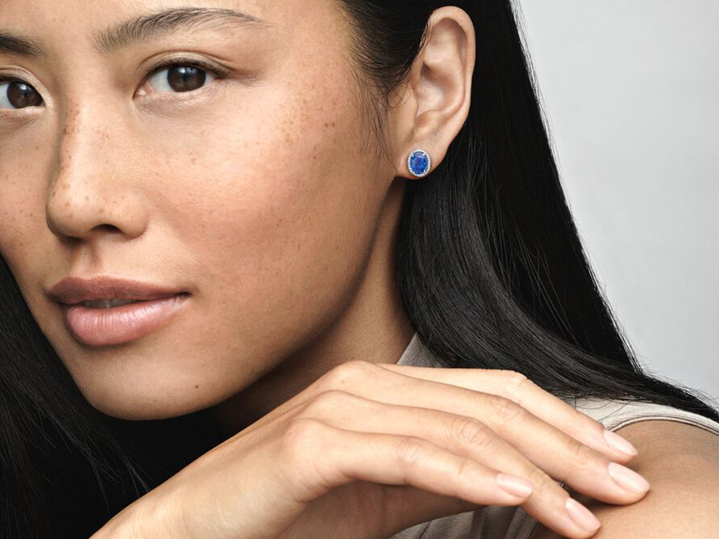 Sparkling Statement Halo Stud Earrings