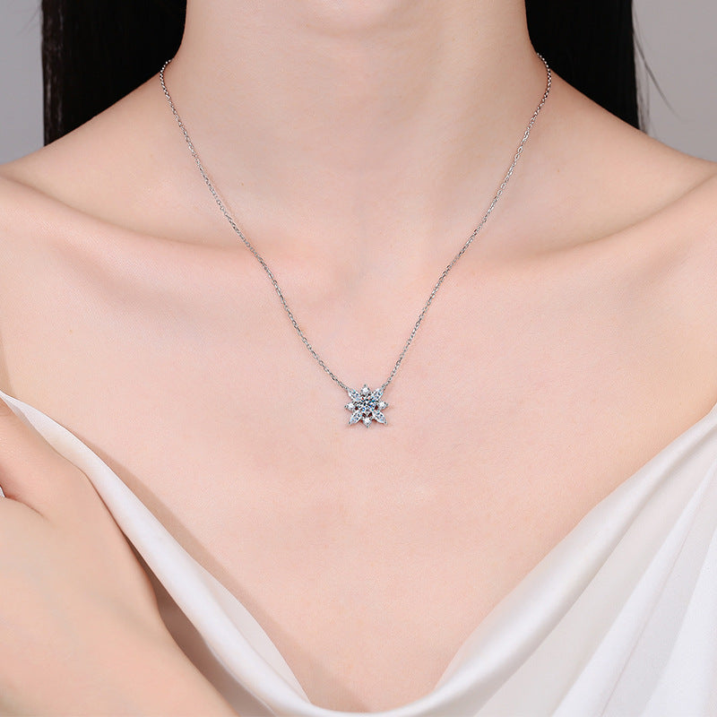 S925 Sterling Silver Marquise Snowflake Pendant Necklace - 0.5CT Moissanite Office-to-Evening Chain