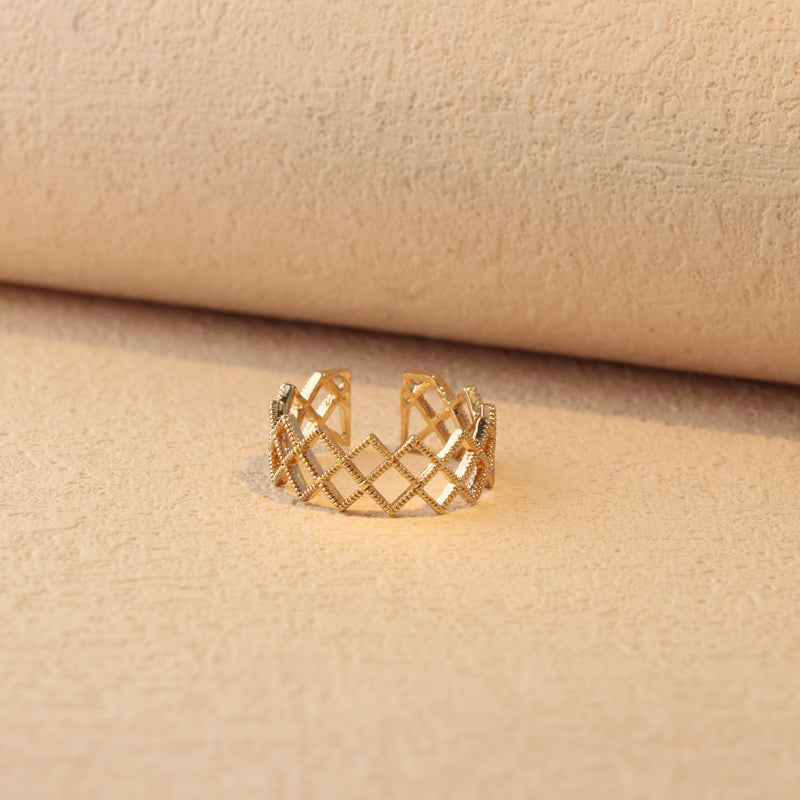 Trendy Geometric Shape Ring