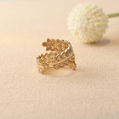 Elegant Leaf Texture Ring