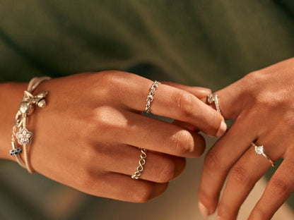 Simple Infinity Band Ring