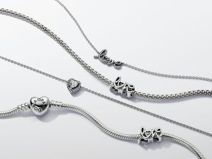 Sparkling Handwritten Love Collier Necklace