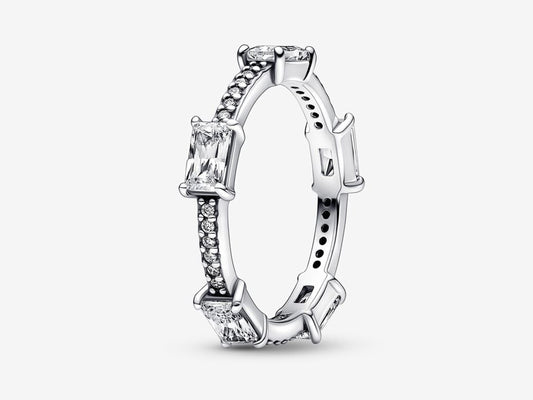 Rectangular Bars Sparkling Pavé Ring