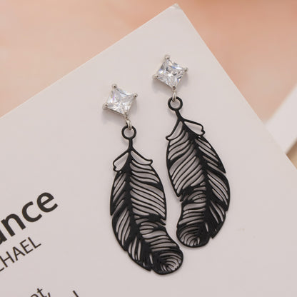 Handcrafted Copper Leaf Earrings - Unique Asymmetric Design for Women