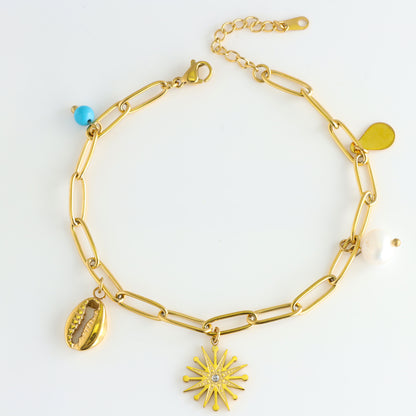 Fashionable Sun and Shell Jewelry