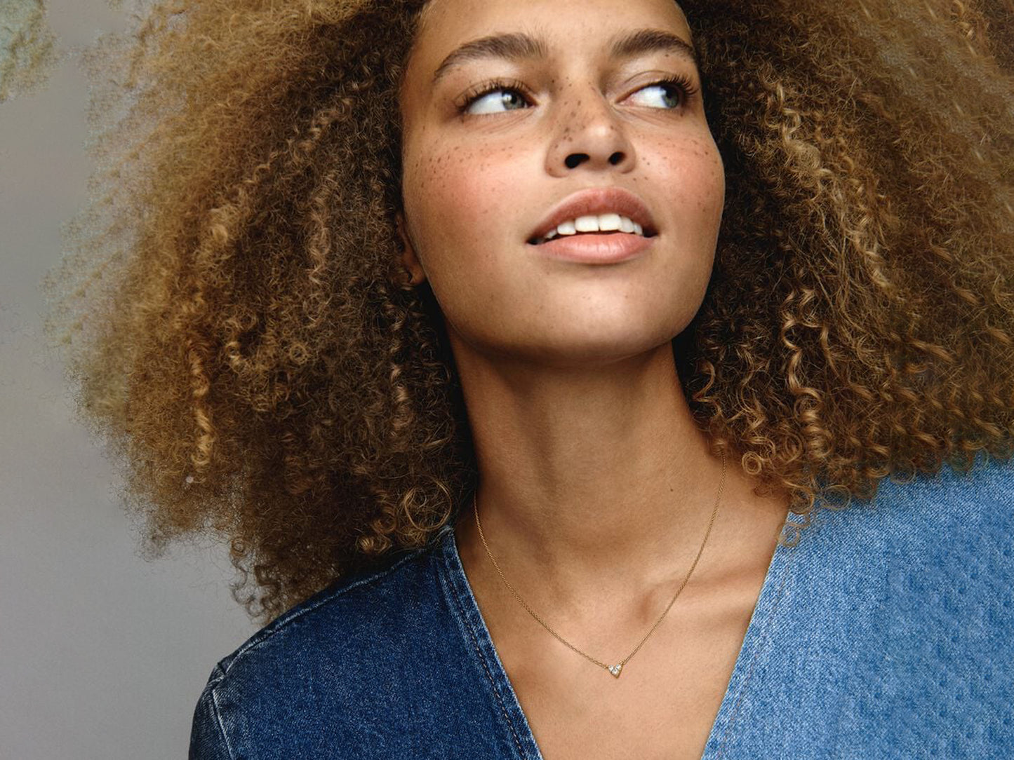 Triple Stone Heart Collier Necklace