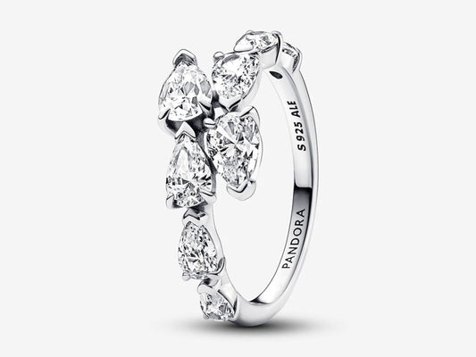 Sparkling Overlapping Band Ring