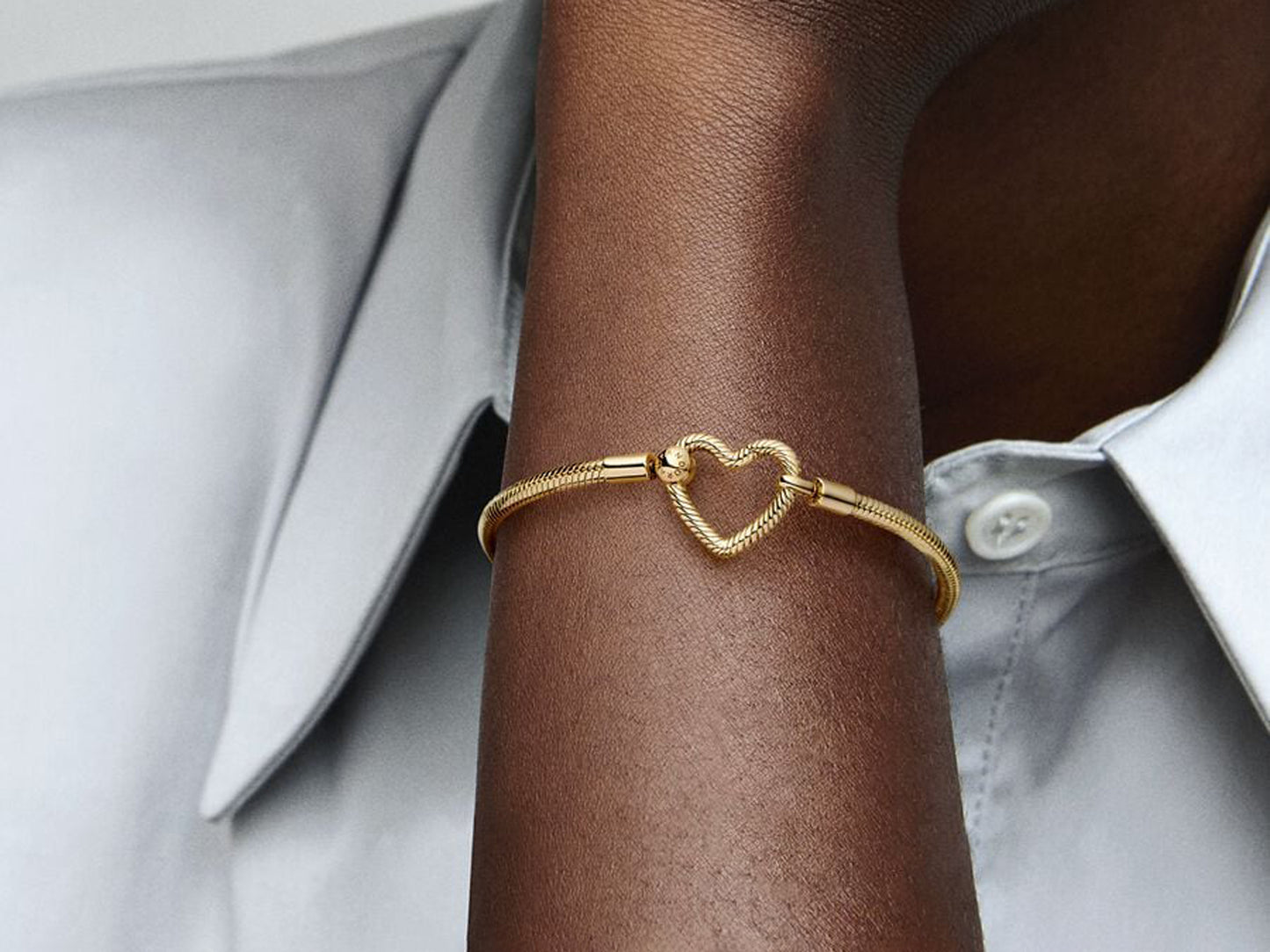 Heart Closure Snake Chain Bracelet