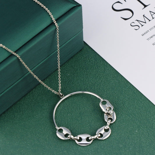 Statement O-Chain Necklace with Geometric Charm