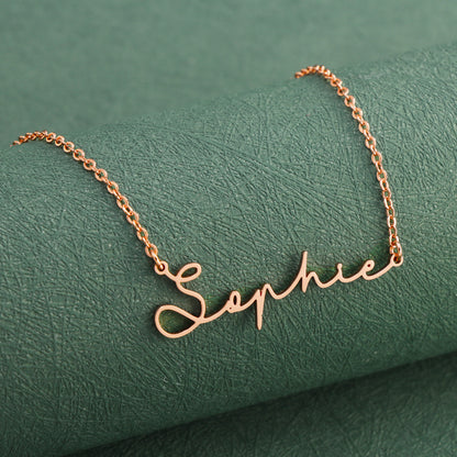 Fashionable rose gold letter pendant O-shaped necklace