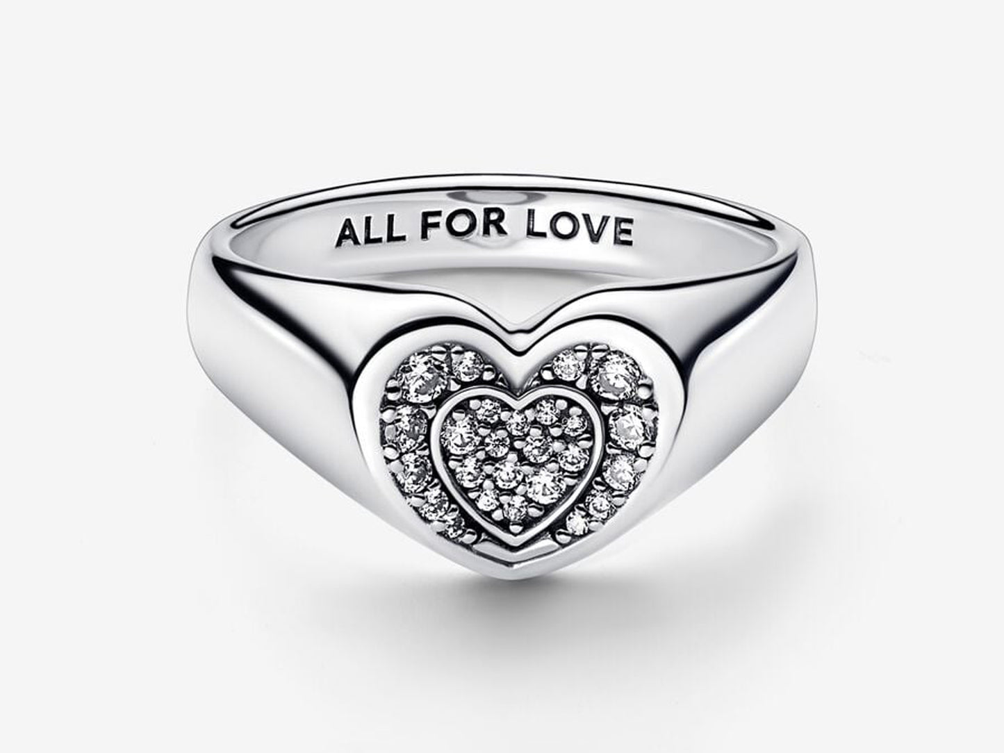 Radiant Heart Pavé Signet Ring