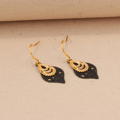 Unique Botanical Design Copper Leaf Dangle Earrings