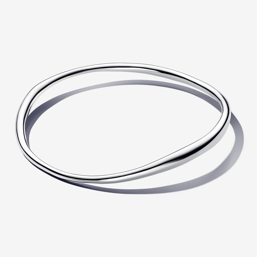 Sophisticated Silver Bangle