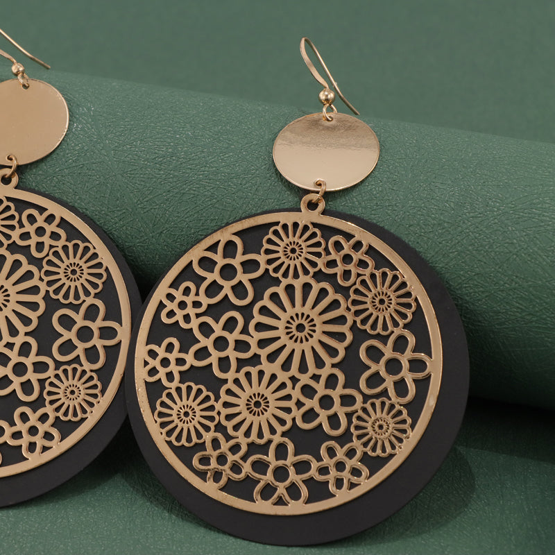 Artisan Flower Circle Earrings - Nature-Inspired Jewelry