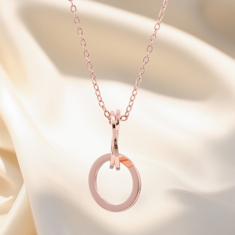 Rose Gold  O-Chain Multi-Ring Pendant Necklace