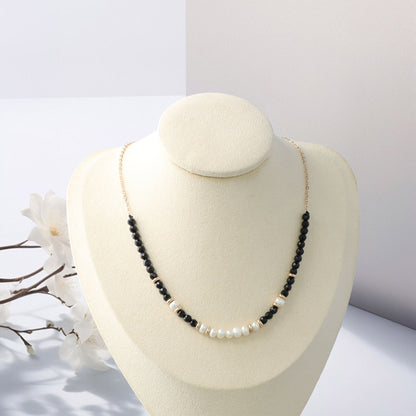 Copper O-Chain Necklace with Black Natural Stone and Pearl Beads