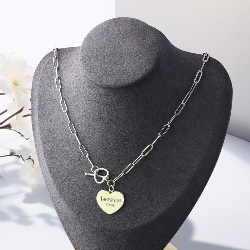 Silver O-Chain Jewelry with Heart-shaped Geometry