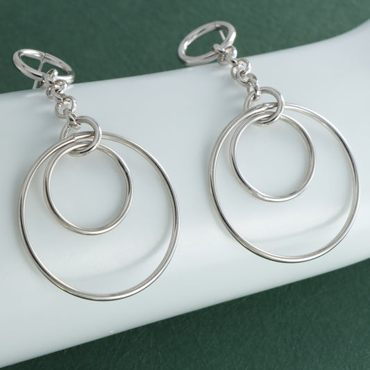 Fashionable Silver Circle Earrings