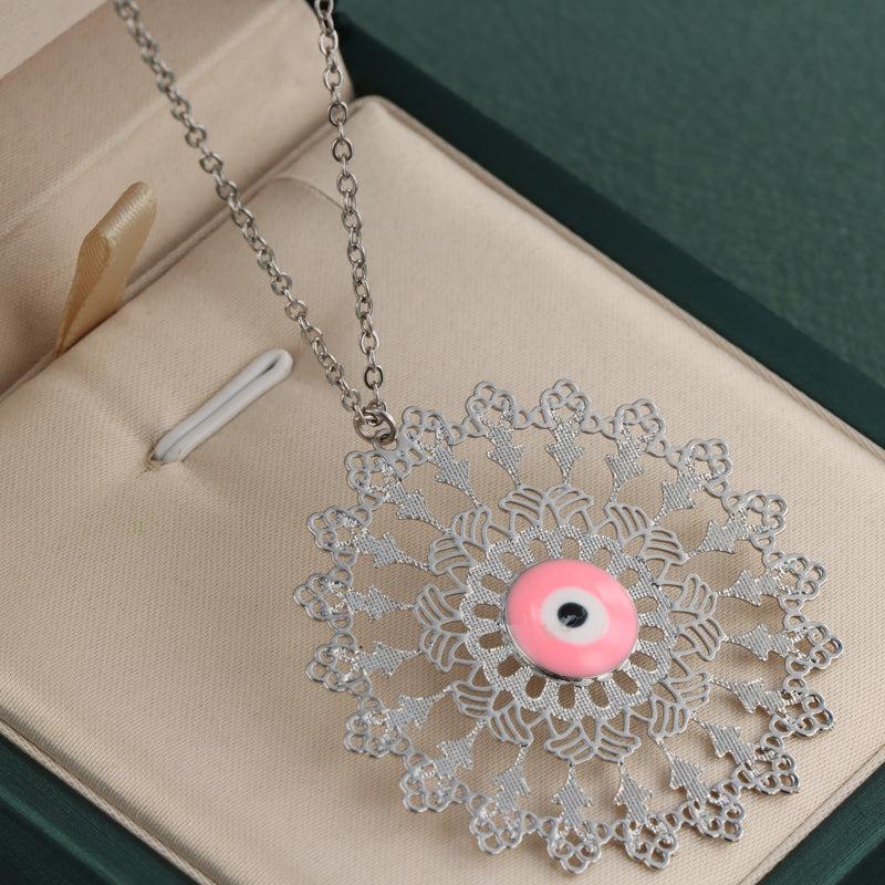 Elegant Vintage Charm Necklace with O-Chain