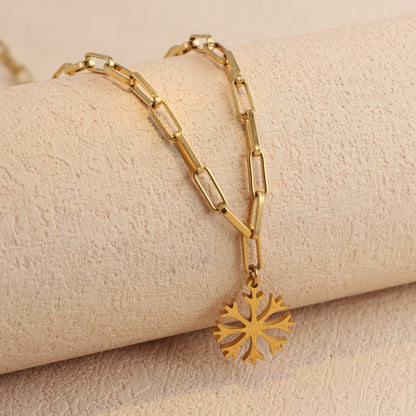 Unique Snowflake Pendant Necklace