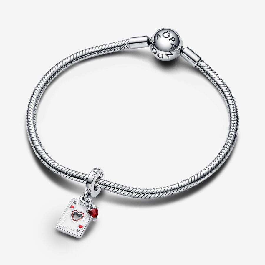 Disney Villains Queen of Hearts Charm