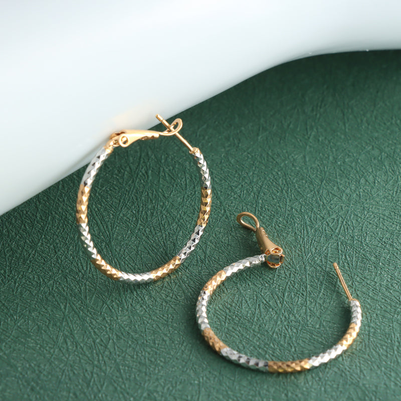 Unique Design Circular Shape Earrings