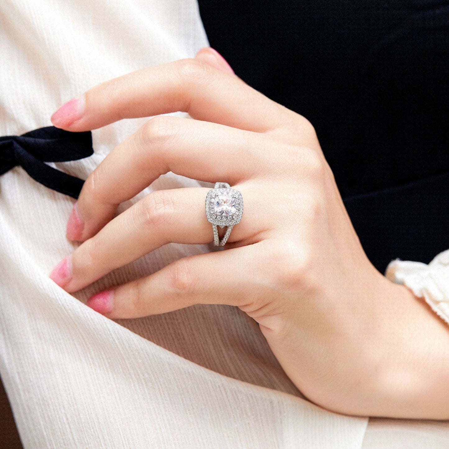 925 Sterling Silver 2 Carat Zircon Wedding Ring – Elegant Heart-Shaped Bridal Jewelry