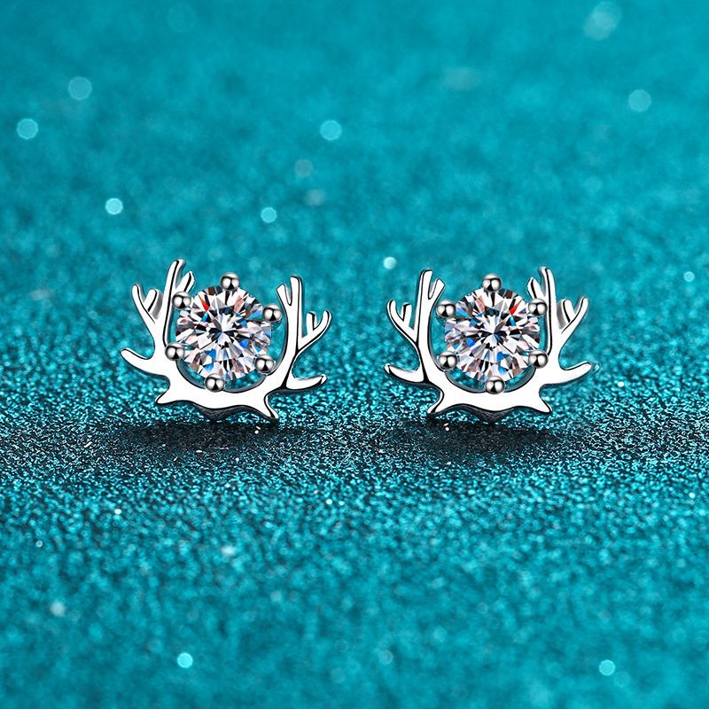 925 Sterling Silver "Always With You" Floral Stud Earrings - 0.50ct Moisanite Prong Set (1ct/Pair)