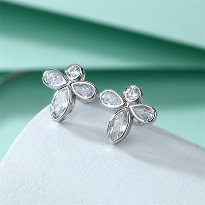 925 Sterling Silver Bee & Clover Stud Earrings – Whimsical Nature-Inspired Zircon Design