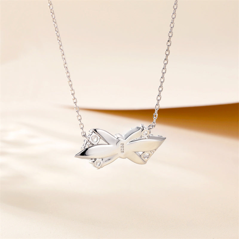 925 Sterling Silver Bow Pendant Necklace - Elegant Geometric Collarbone Chain with Zirconia