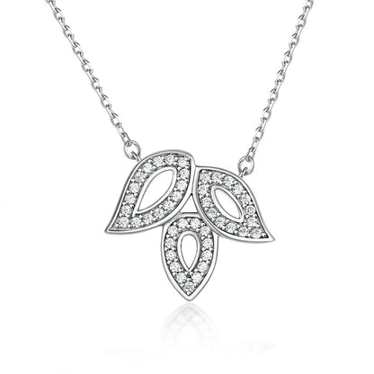 925 Sterling Silver Clover Leaf Pendant Necklace - Elegant Nature-Inspired Collarbone Chain