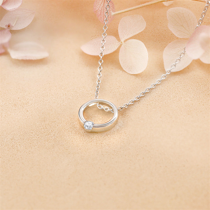 925 Sterling Silver Diamond-Cut Circle Pendant Necklace - Minimalist Short Collarbone Chain