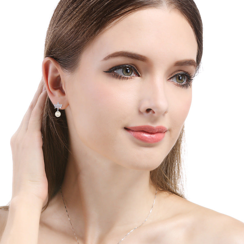 925 Sterling Silver Diamond Fortune Toad Stud Earrings - 2g Instagrammable Chinese Style Earrings with Plastic Backs