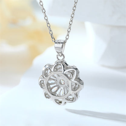 925 Sterling Silver Floral Pendant Necklace - Elegant Blossom Collarbone Chain