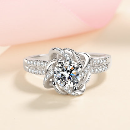 925 Sterling Silver Fountain-Set Moissanite Ring with Floral Design (1ct & 2ct Options)