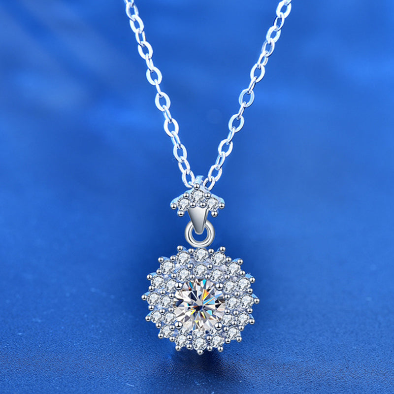 925 Sterling Silver Geometric Circle Pendant Necklace with 0.5ct Moissanite & Adjustable Cross Chain