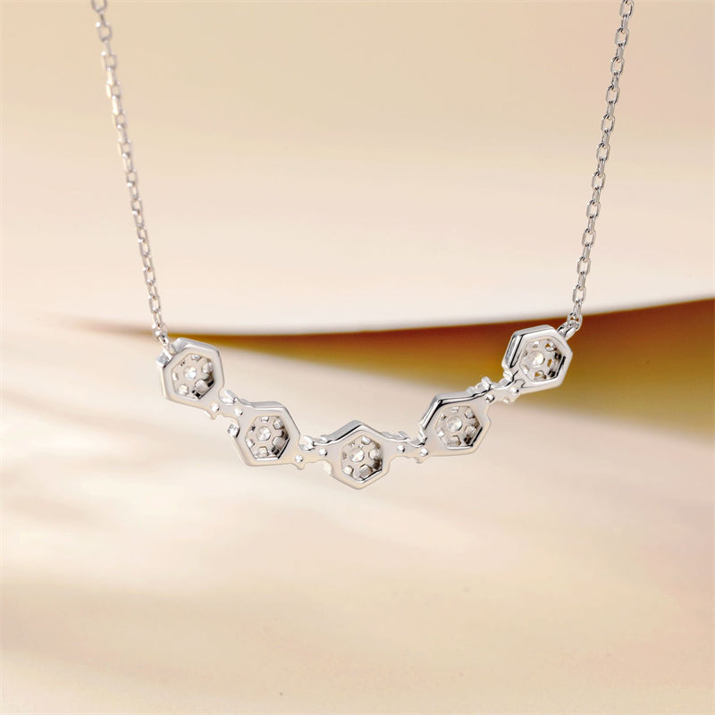 925 Sterling Silver Geometric Pendant Necklace - Modern Diamond-Cut Collarbone Chain