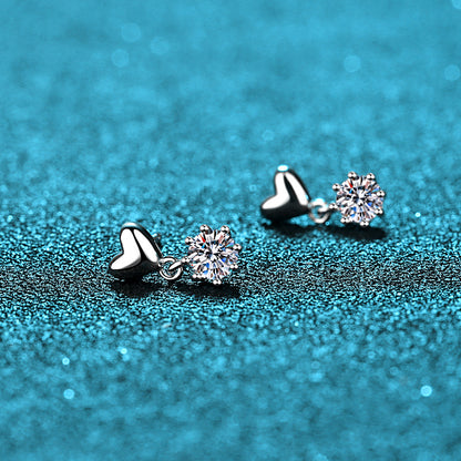 925 Sterling Silver Heart-Shaped Moissanite Stud Earrings - PT950 Gold Plated (0.6CT Total)