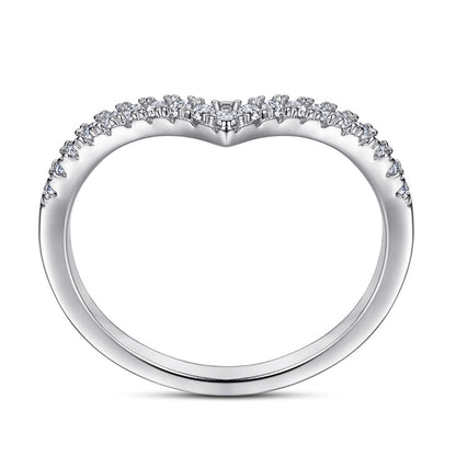 925 Sterling Silver Heart-Shaped Zircon Ring – Elegant Single Row Pavé Band