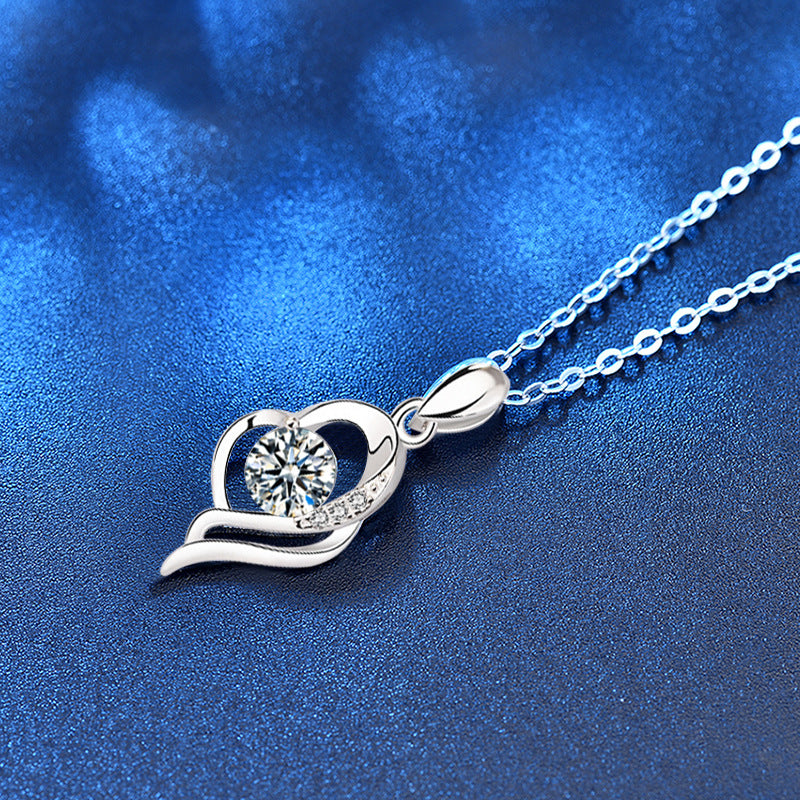 925 Sterling Silver Heart Pendant Necklace with 0.5ct or 1ct D Color Moissanite Cross Chain for Women White Gold Plated