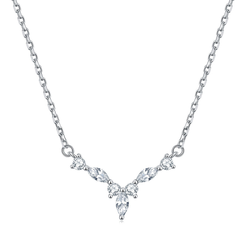 925 Sterling Silver Heart Pendant Necklace with Zirconia - Elegant Chanel-Style Collarbone Chain