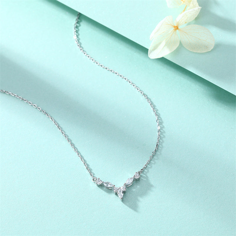 925 Sterling Silver Heart Pendant Necklace with Zirconia - Elegant Chanel-Style Collarbone Chain