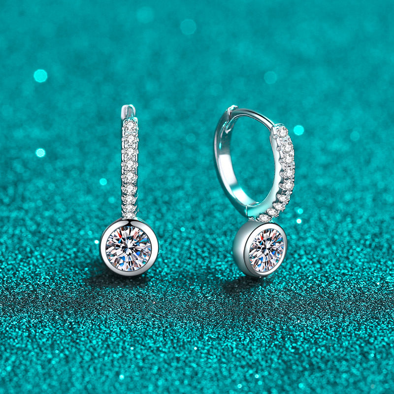 925 Sterling Silver Hypoallergenic Huggie Hoops - PT950 Gold Plated with 1CT Moissanite