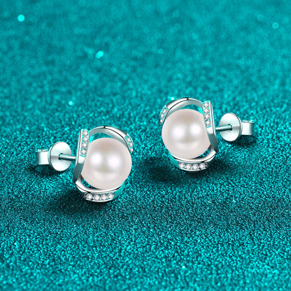 925 Sterling Silver Lucky Toad Stud Earrings - 0.12ct Moissanite & 8mm Pearls with Platinum Plating
