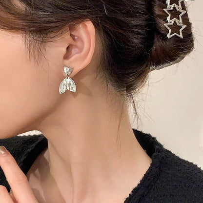 925 Sterling Silver Mermaid Tail Stud Earrings - White Gold & Gold Plated Minimalist Earrings for Women
